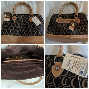 CL by Carryland Wristlet Bag